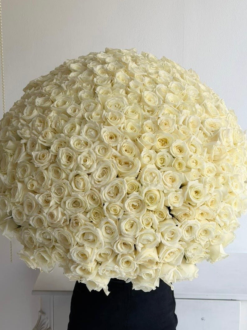 FLOWERS BOUQUET WITH PREMIUM WHITE ROSES 301 PCS
