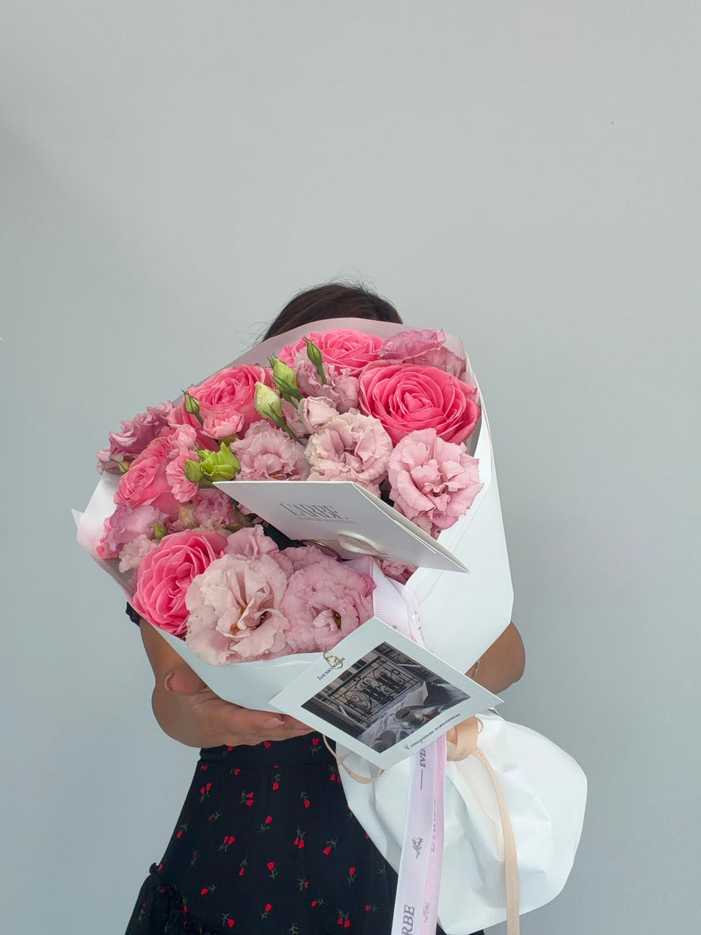 FLOWERS BOUQUET WITH ROSES AND EUSTOMA “WANDERLUST”