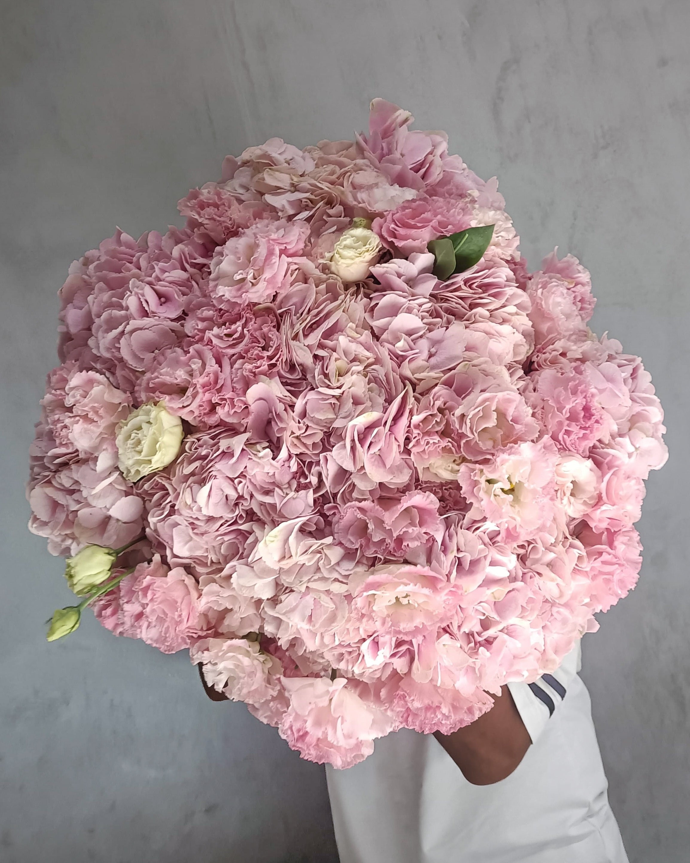 PINK BOUQUET WITH HYDRANGEAS