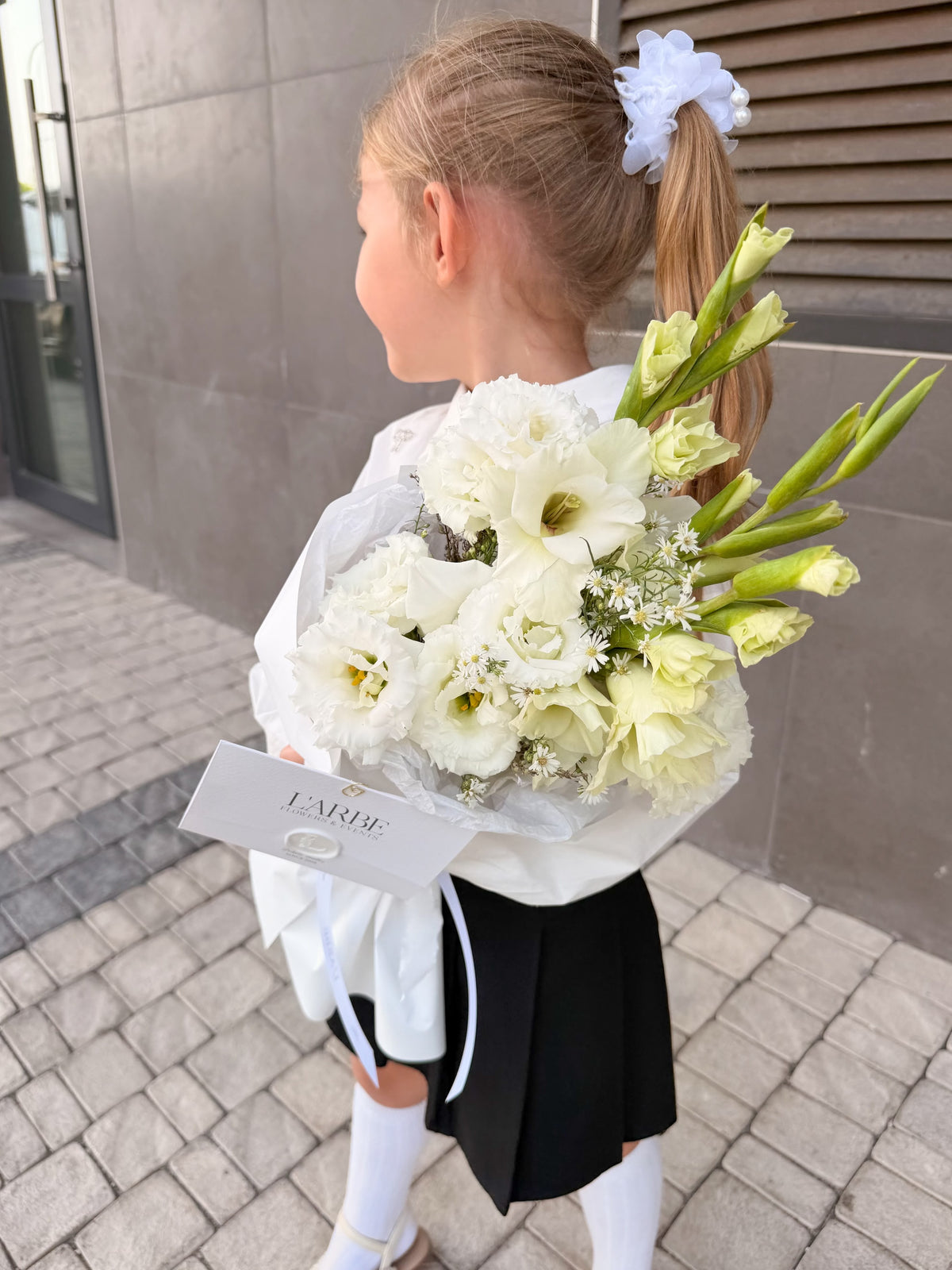 WHITE FLOWERS BOUQUET “SOLITE”