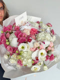 WOW-FLOWERS MIX WITH HYDRANGEAS
