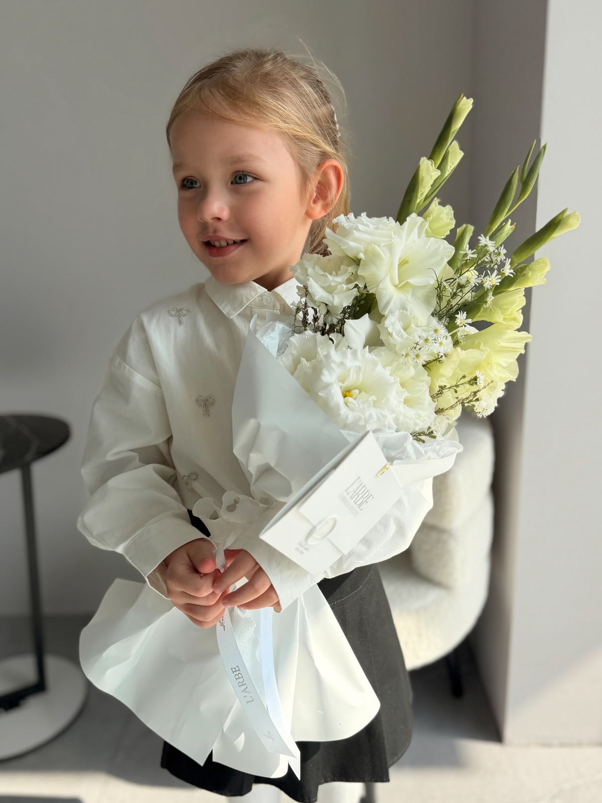 WHITE FLOWERS BOUQUET “SOLITE”