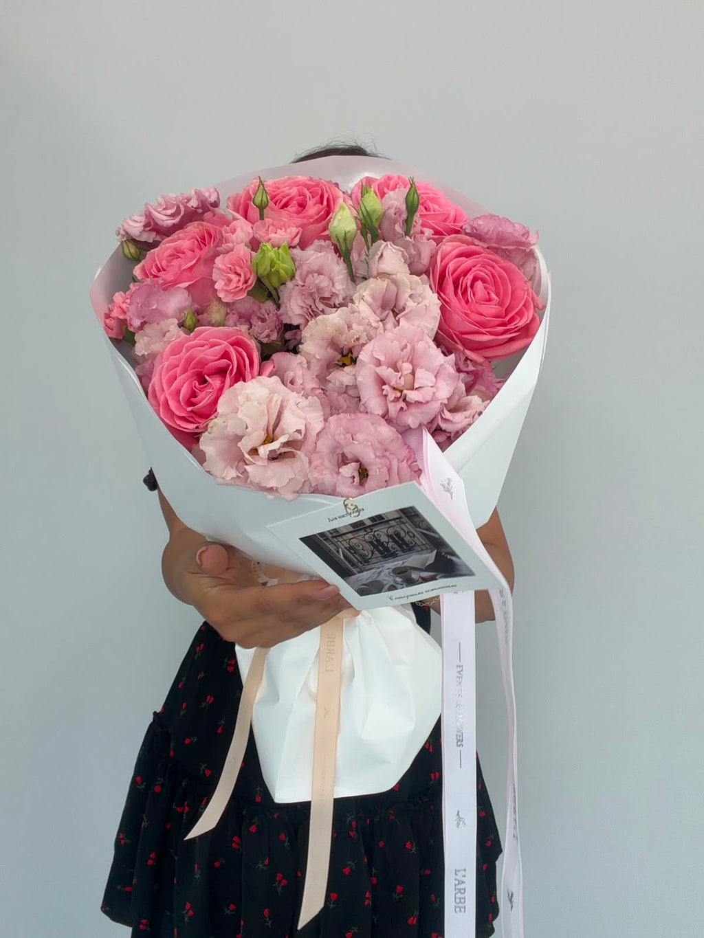 FLOWERS BOUQUET WITH ROSES AND EUSTOMA “WANDERLUST”