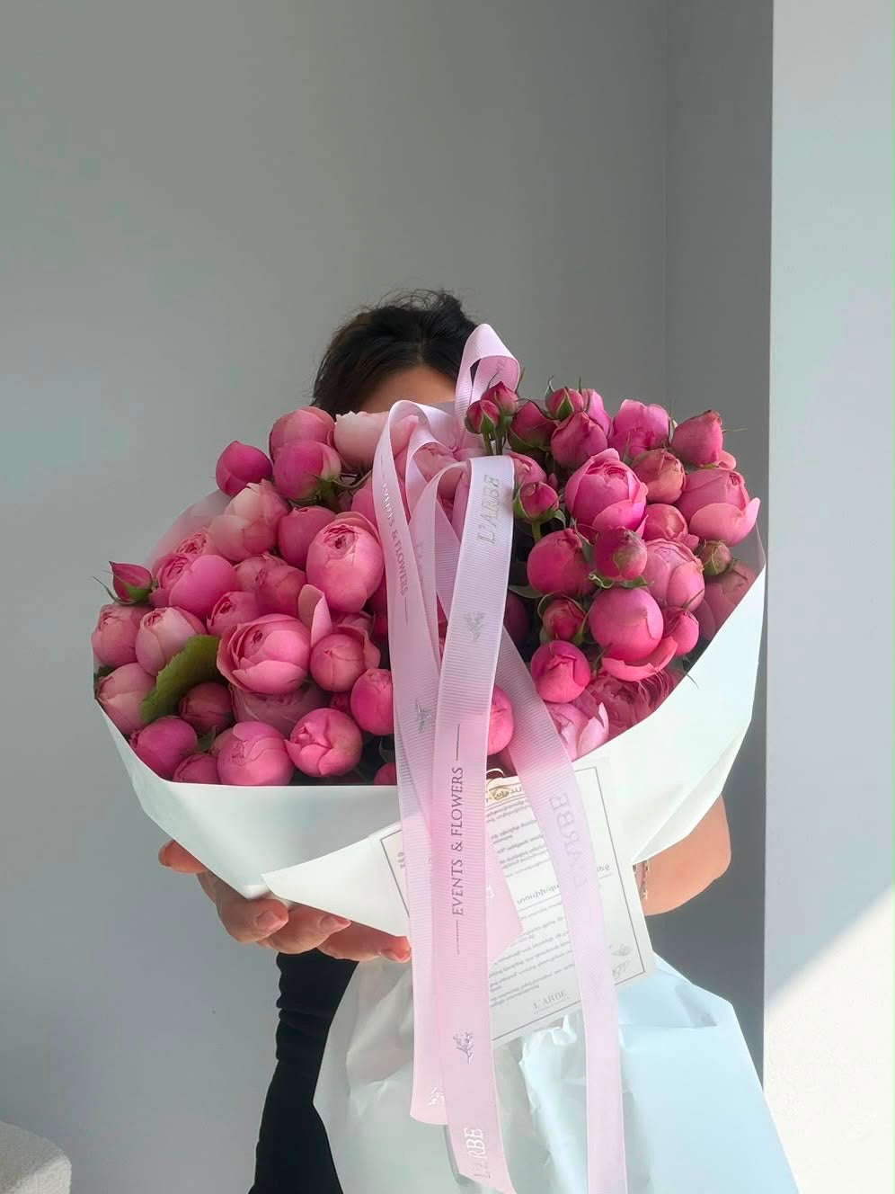 FLOWERS BOUQUET WITH BOMBASTIC PEONY ROSES 19 PCS