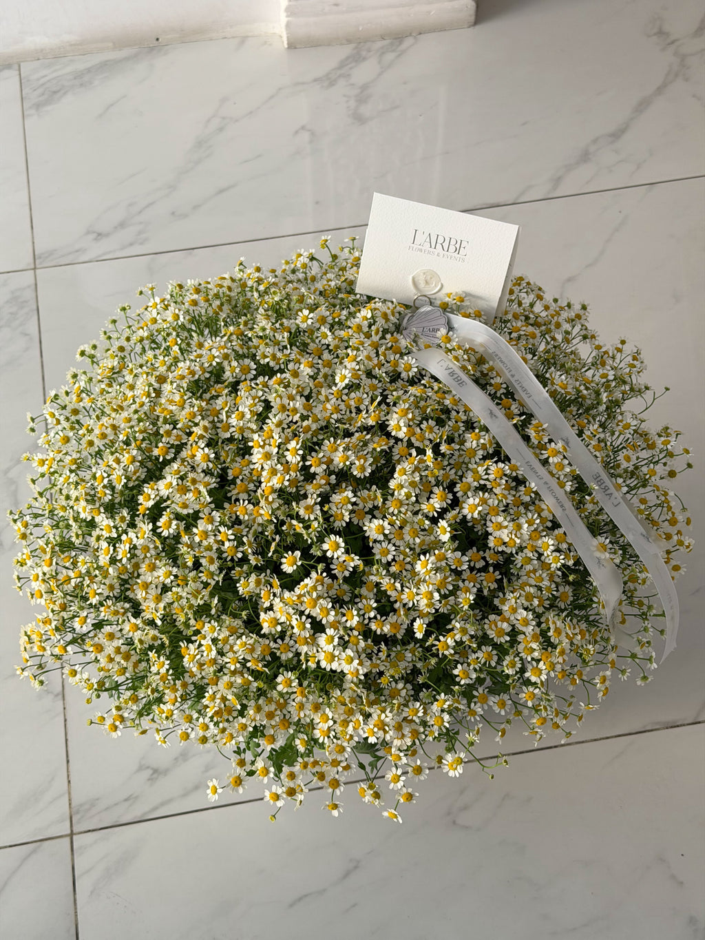 FLOWERS BOUQUET WITH TANACETUM