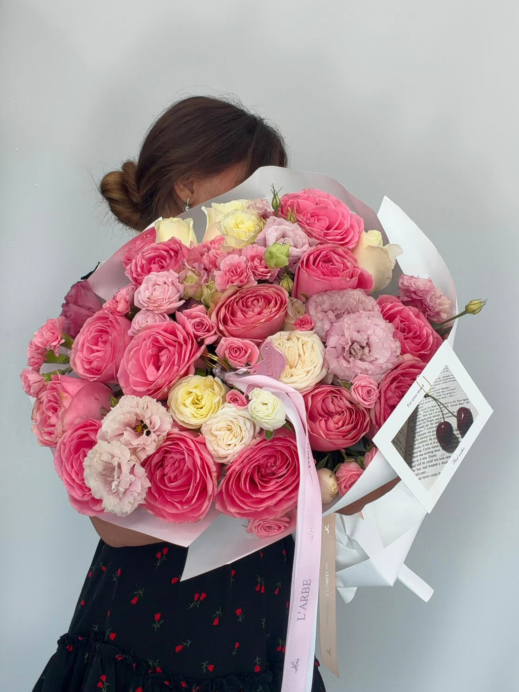 FLOWERS BOUQUET WITH DIANTHUS, ROSES AND EUSTOMAS