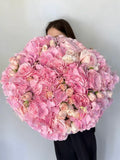FLOWER MIX WITH HYDRANGEAS AND ROSES