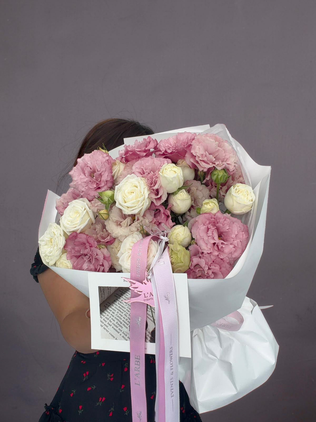 FLOWERS BOUQUET WITH ROSES AND EUSTOMA