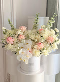 FLOWERS MIX IN BOX “IVORY”