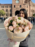 FLOWERS BOUQUET WITH ROSES 9 PCS