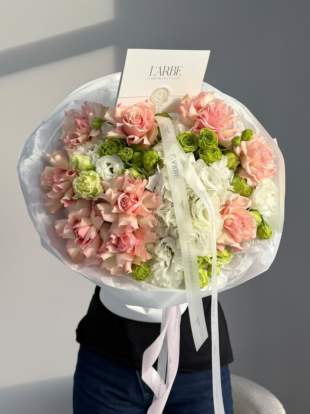 FLOWERS BOUQUET WITH A FRENCH ROSES “MAISON FLEUR”