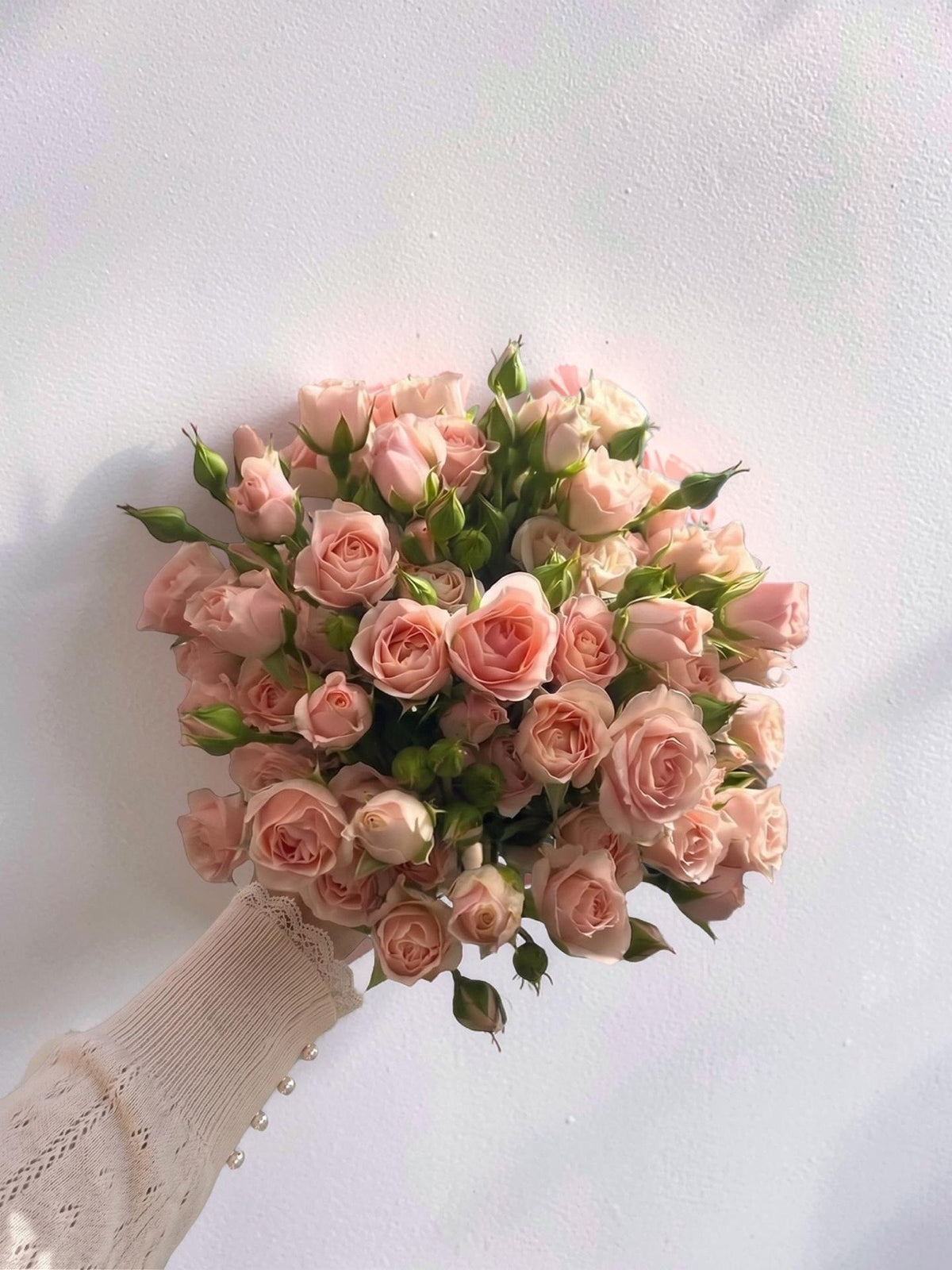 FLOWERS BOUQUET WITH PINK ROSES 9 PCS