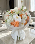 COMPOSITION OF FRESH FLOWERS WITH HYDRANGEA AND ORCHID "CROWN" 0121
