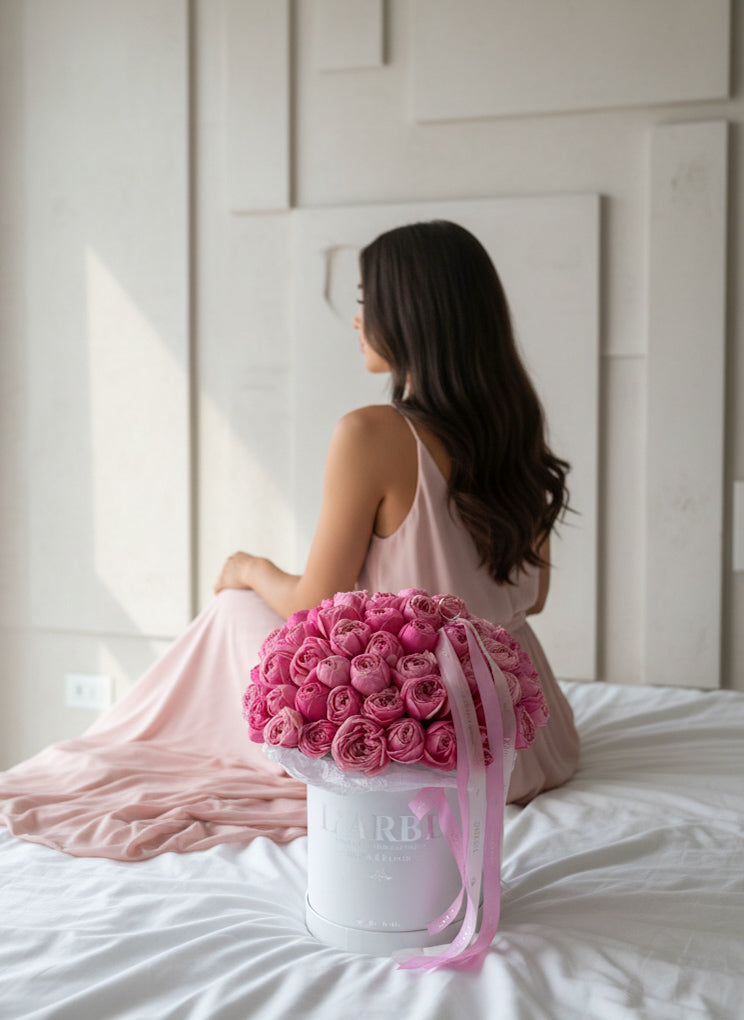 FLOWERS BOX WITH PEONY ROSES “SILVA”