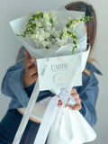 WHITE FLOWERS BOUQUET WITH GLADIOLUS 5 PCS