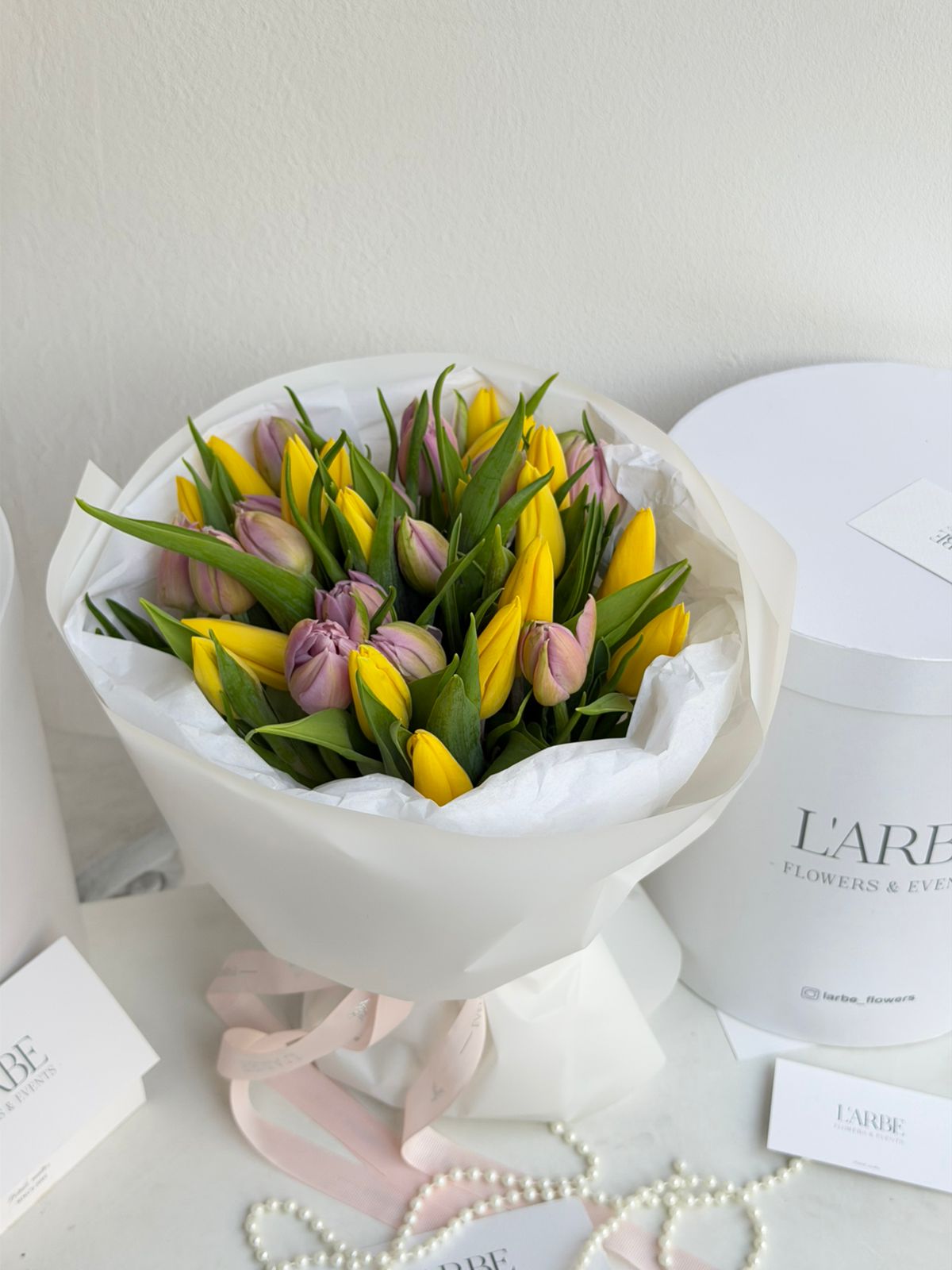 FLOWERS BOUQUET WITH YELLOW AND PURPLE TULIPS