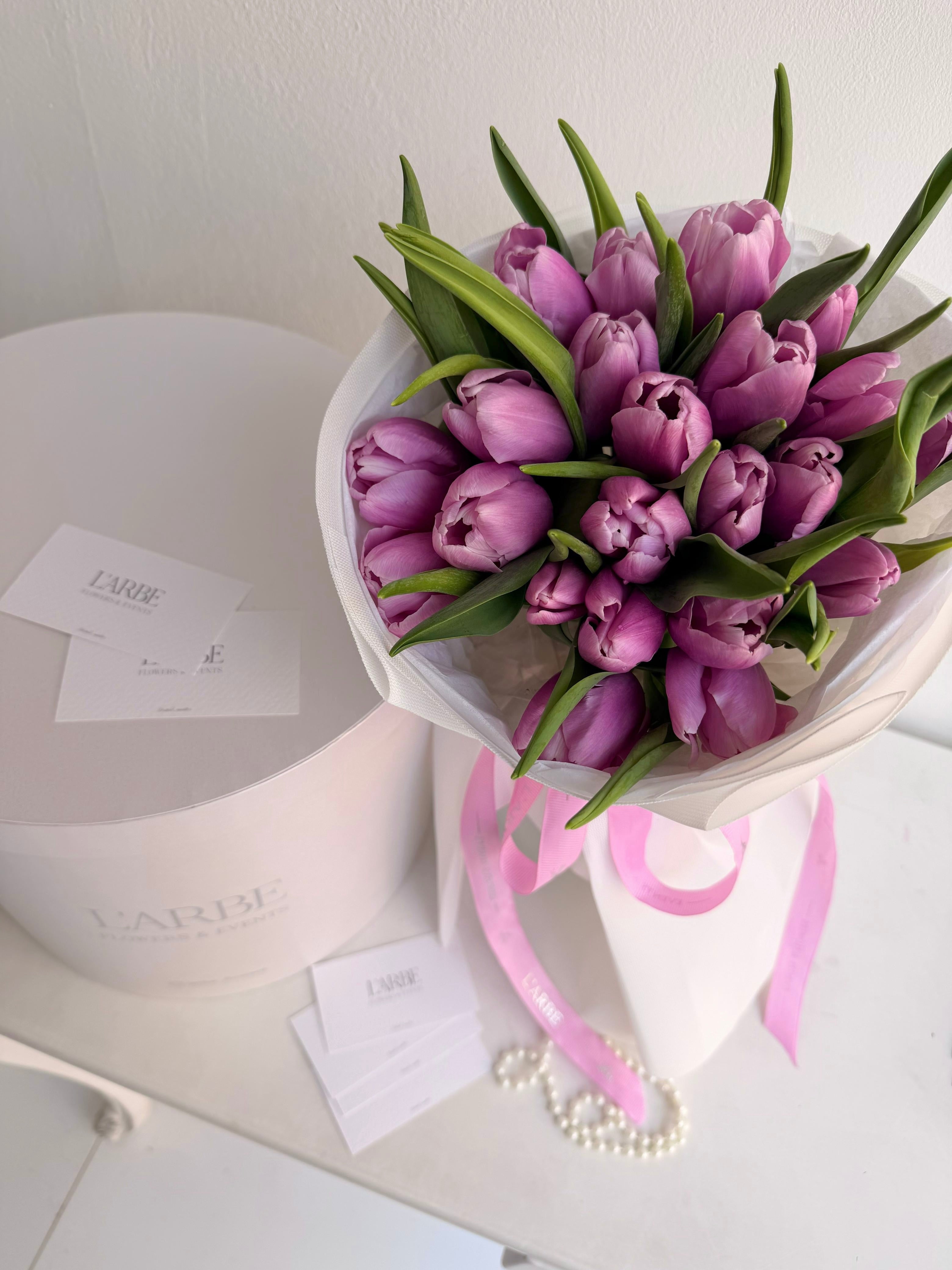 FLOWERS BOUQUET WITH PURPLE ENKEL TULIPS 21 PCS