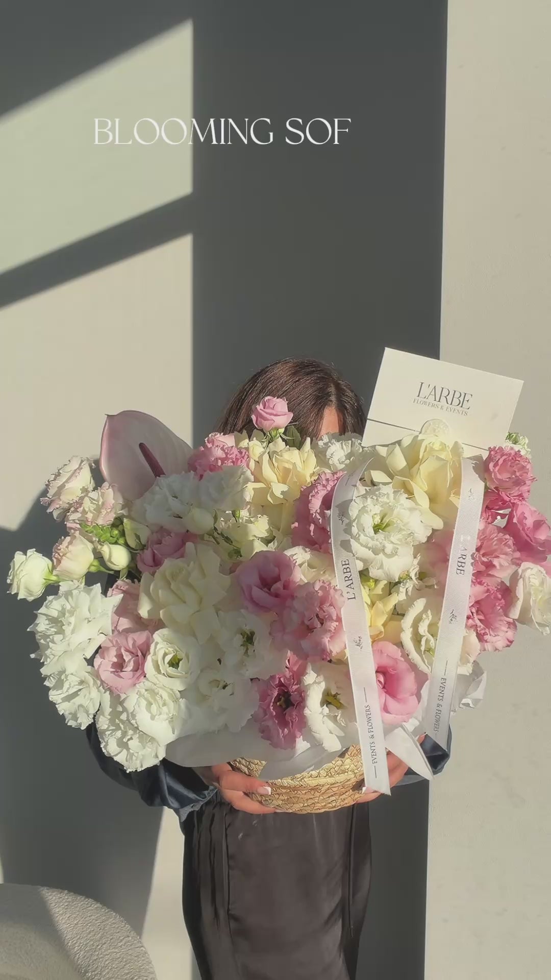FLOWERS BOUQUET WITH EUSTOMA RADIANCE”