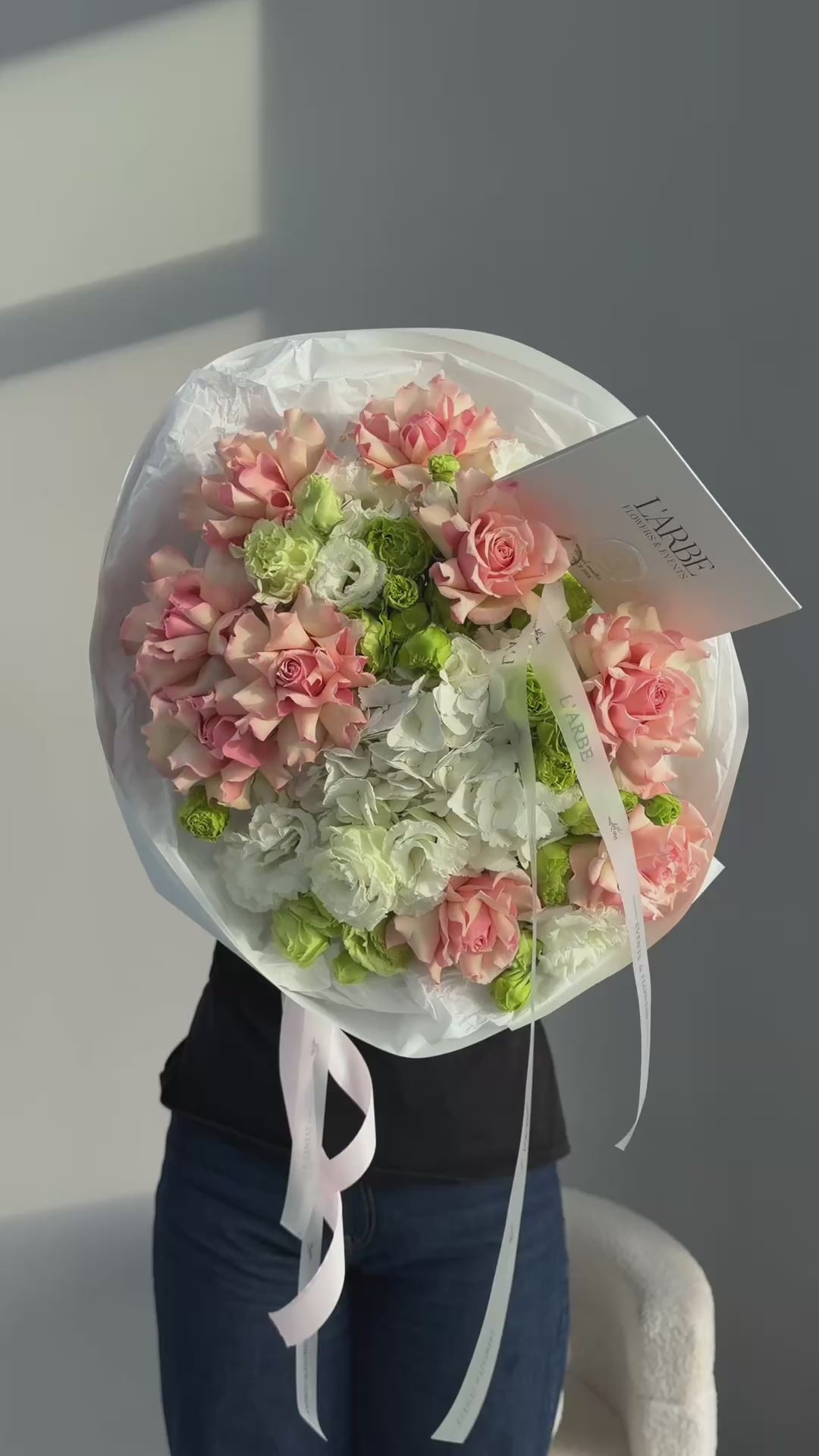 FLOWERS BOUQUET WITH A FRENCH ROSES “MAISON FLEUR”